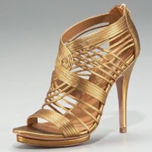Elie Tahari Metalic Colby Strappy Sandals | 9 US